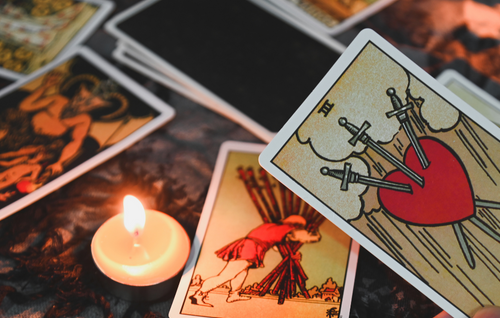 Cartes de tarot amour fiable pour consultation en ligne 2026